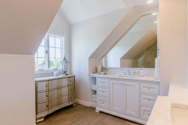 Lincoln Master Bathroom Portfolio Gallery Image - Kate Irmen Interiors