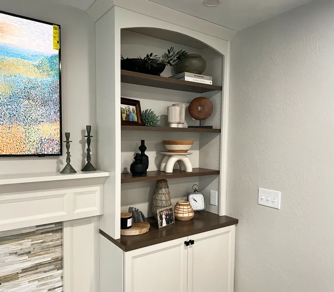 Custom Shelf & Surface Styling in Bloomington IL